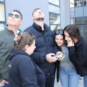 testingstechs_withEnvironment-Students-02-300x300.png